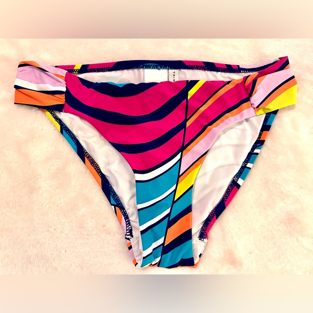 NWOT Trina Turk Catch a Wave Swimsuit Bikini Bottom Like New!!
